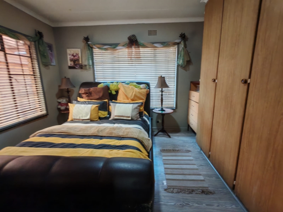 3 Bedroom Property for Sale in Vaalpark Free State